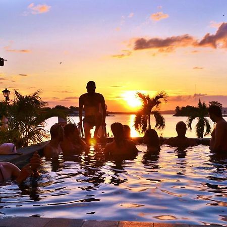 Hotel Peten Express Флорес Экстерьер фото
