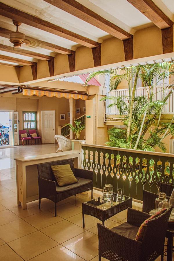 Hotel Peten Express Флорес Экстерьер фото