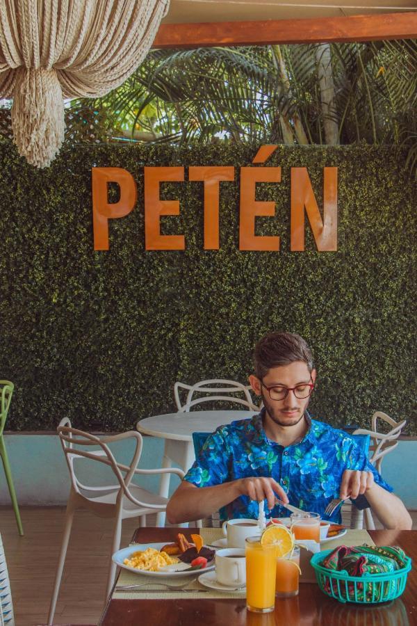 Hotel Peten Express Флорес Экстерьер фото
