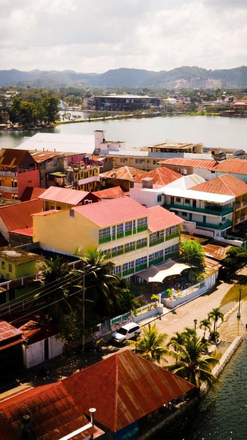 Hotel Peten Express Флорес Экстерьер фото