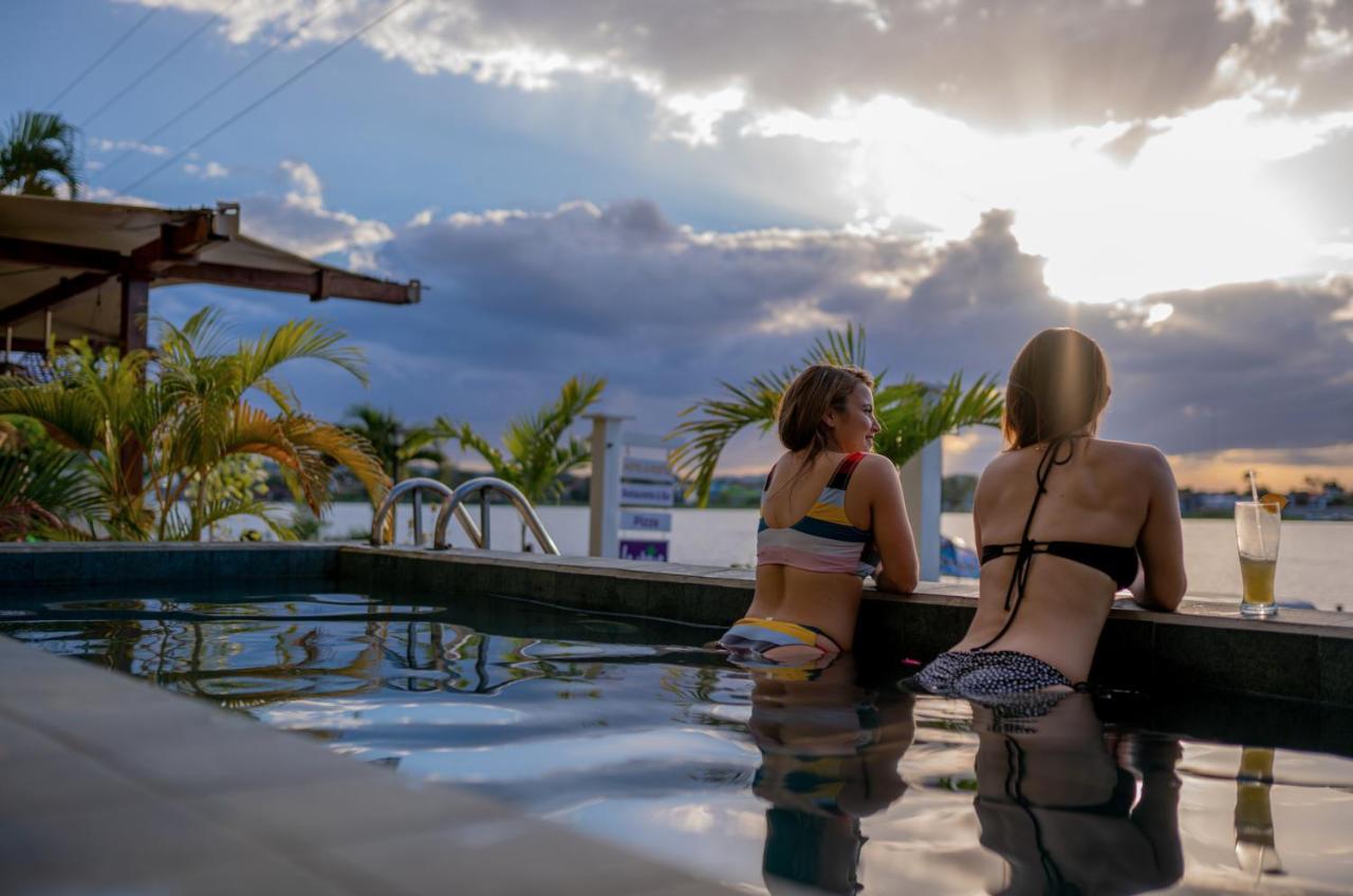 Hotel Peten Express Флорес Экстерьер фото