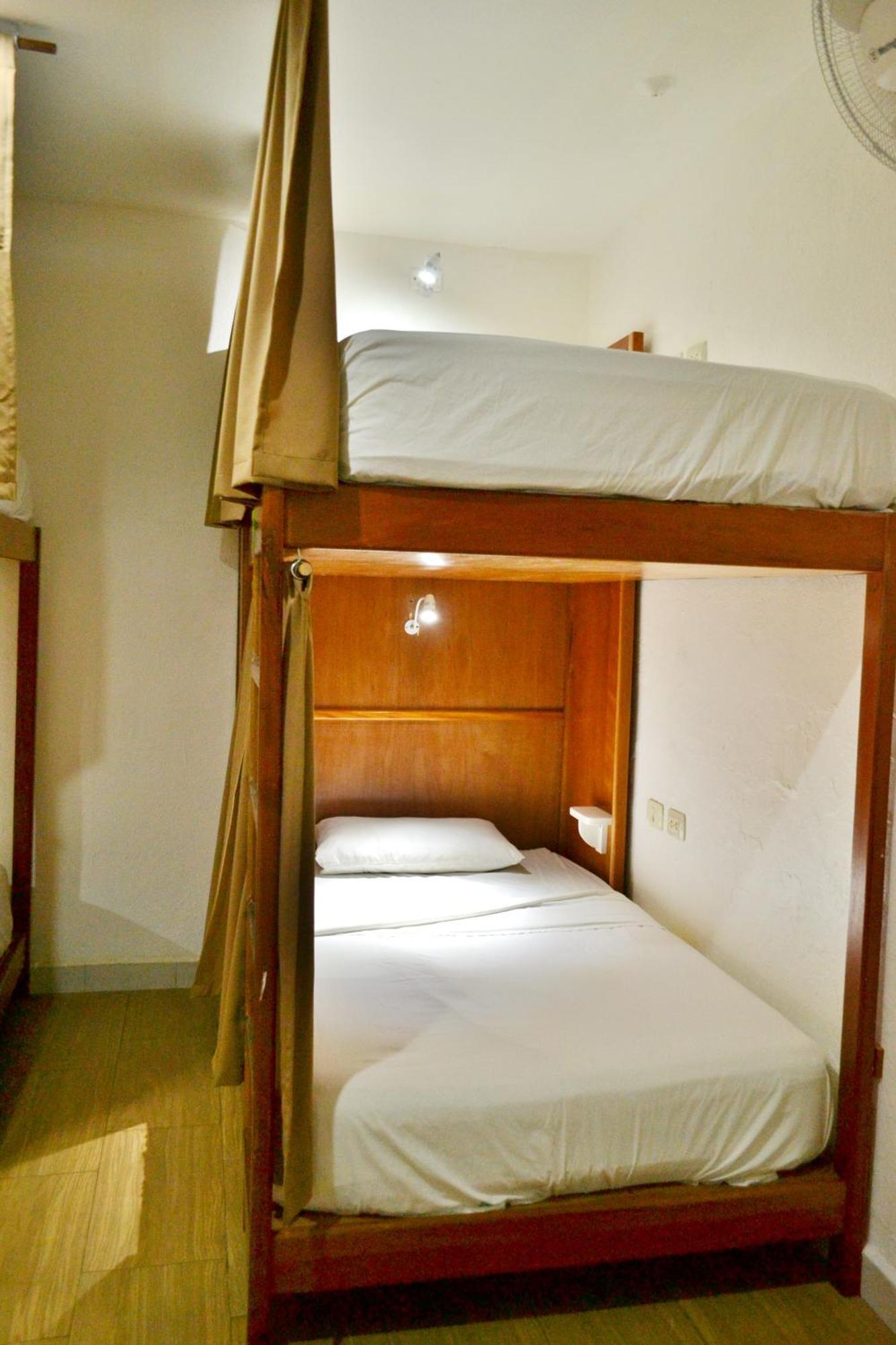 Hotel Peten Express Флорес Экстерьер фото