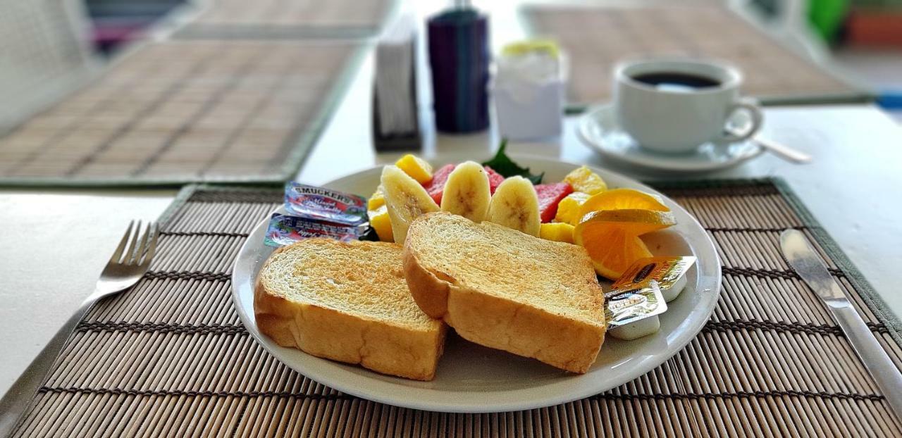 Hotel Peten Express Флорес Экстерьер фото