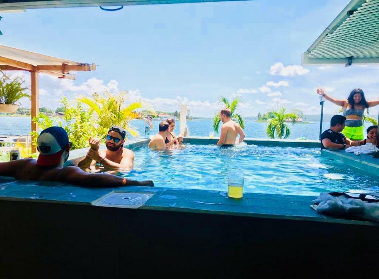 Hotel Peten Express Флорес Экстерьер фото