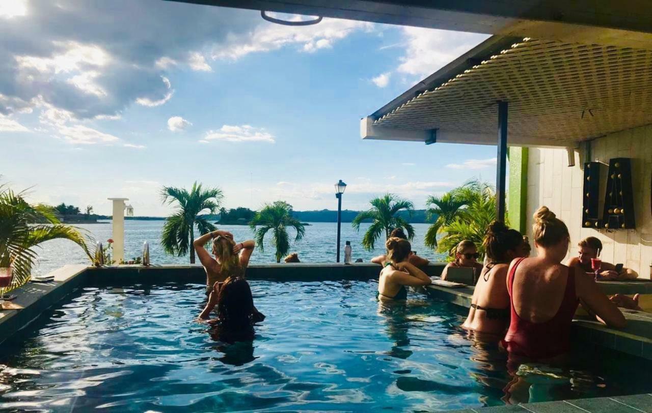 Hotel Peten Express Флорес Экстерьер фото